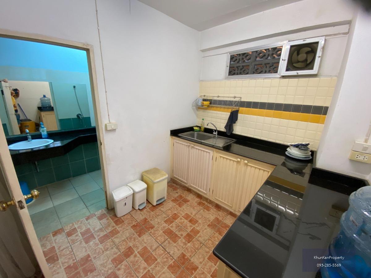 ✅ FOR SALE / RENT ✅ Commercial Building – Srinakarin Road 🔥 PRIME LOCATION