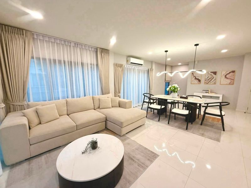 ✅FOR RENT✅ Centro Bangna Phase 1 🔥 HOT DEAL