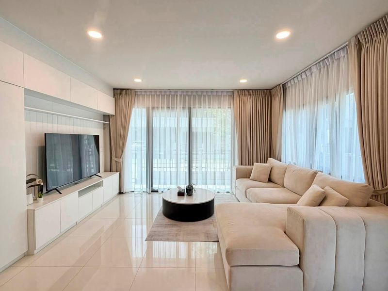 ✅FOR RENT✅ Centro Bangna Phase 1 🔥 HOT DEAL