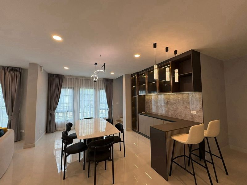 ✅FOR RENT✅ Centro Bangna #CornerHouse🔥 HOT DEAL