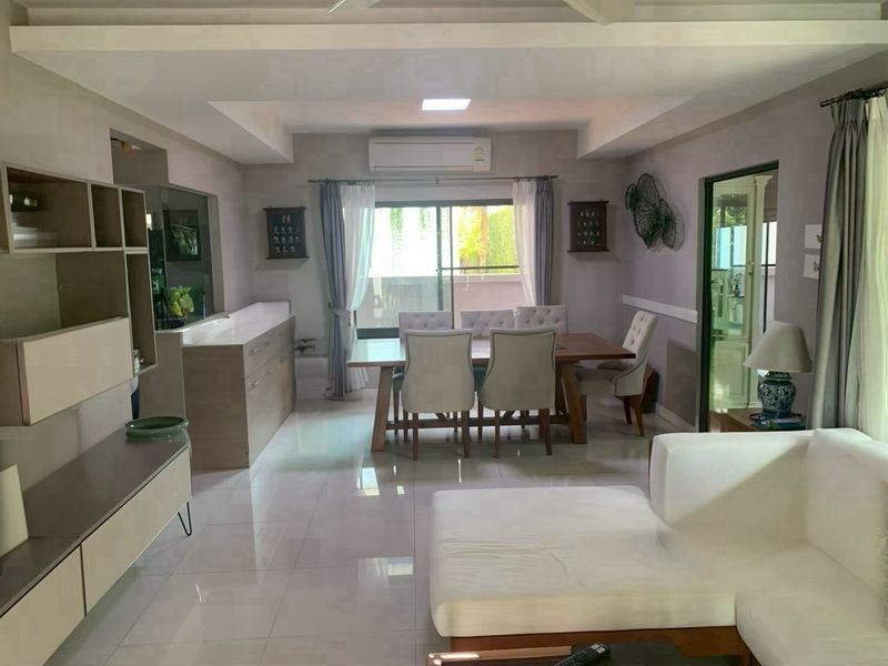✅ FOR SALE ✅ Mantana KM 7 🔥 Spacious Corner House